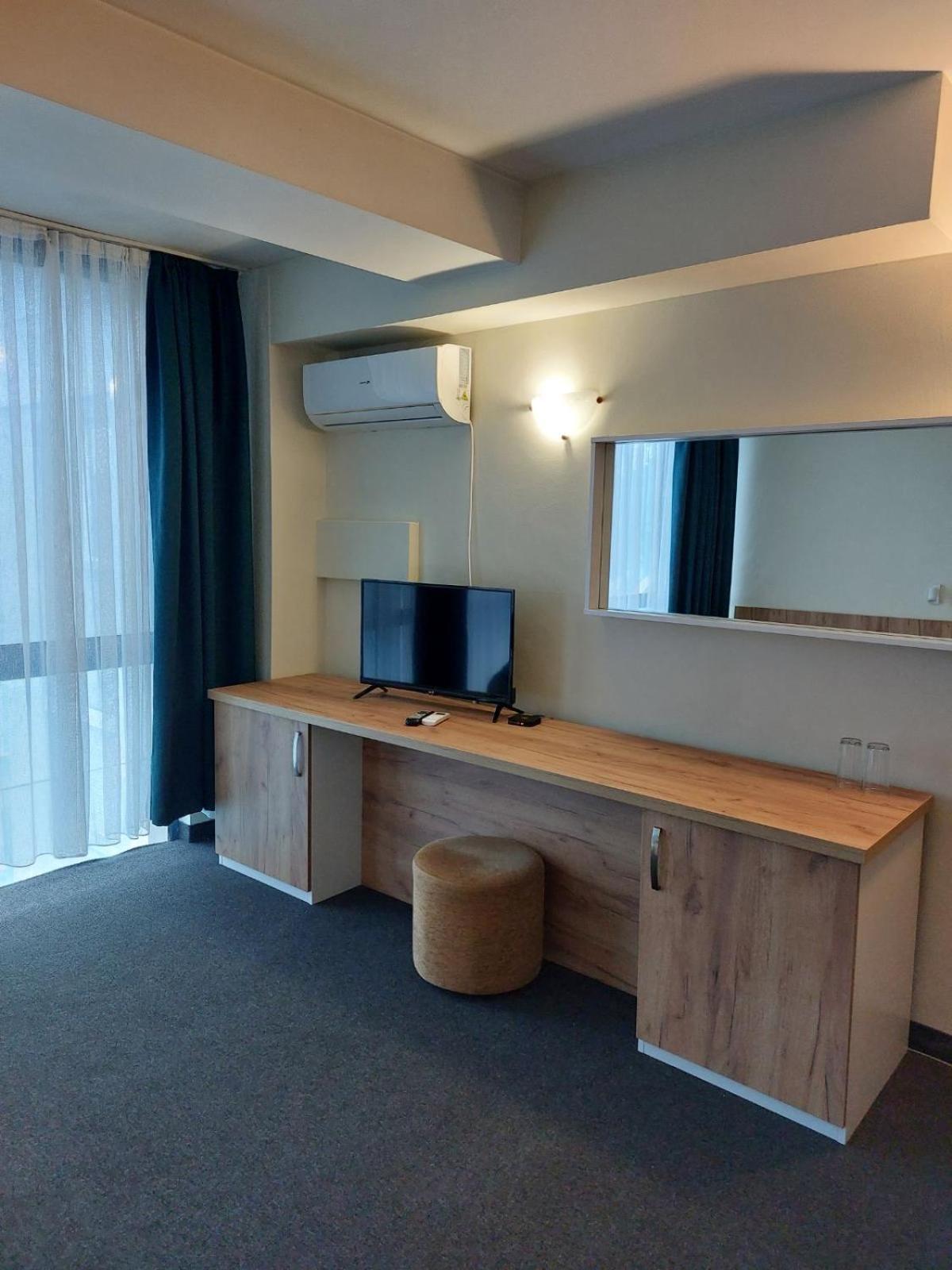 Hotel Fors Burgas Exterior photo