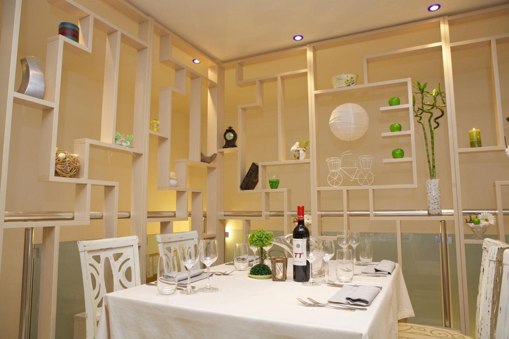 Hotel Fors Burgas Exterior photo